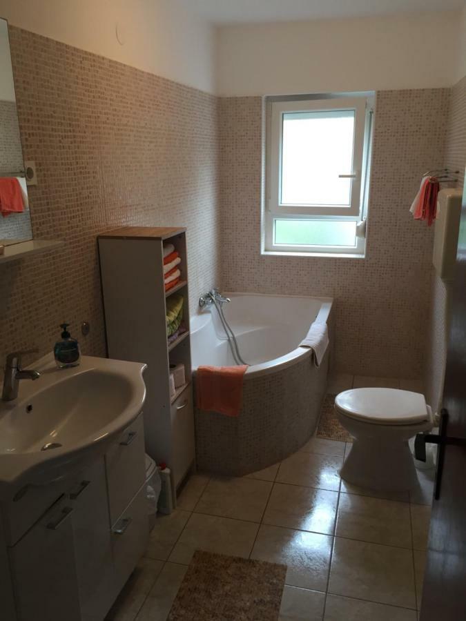 The View Apartment Криквеница Екстериор снимка