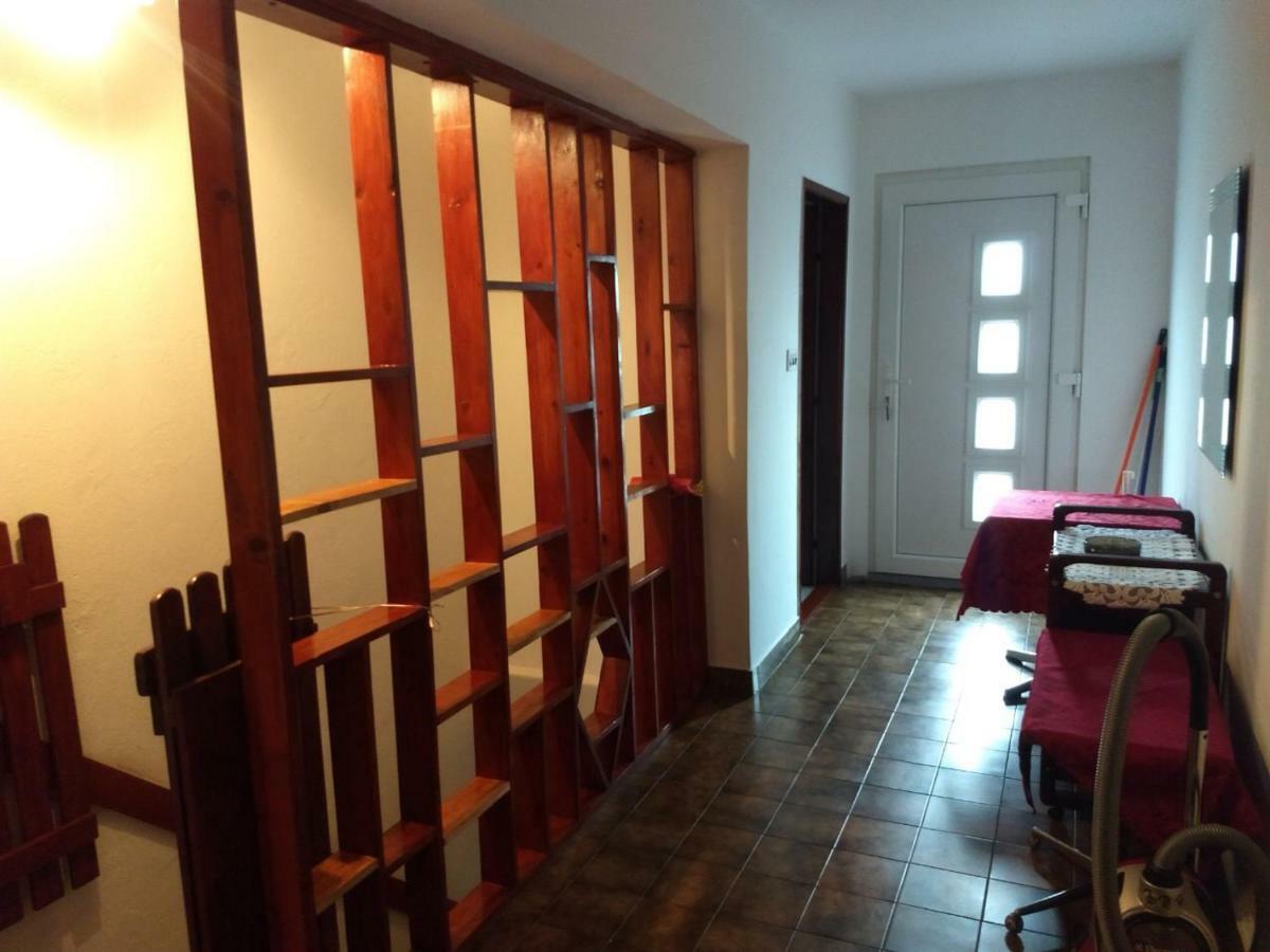 The View Apartment Криквеница Екстериор снимка